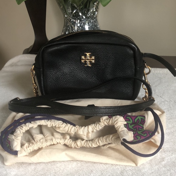 Tory Burch Bags Tory Burch Small Shoulder Bag Poshmark